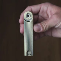 Pivot Arc Lighter