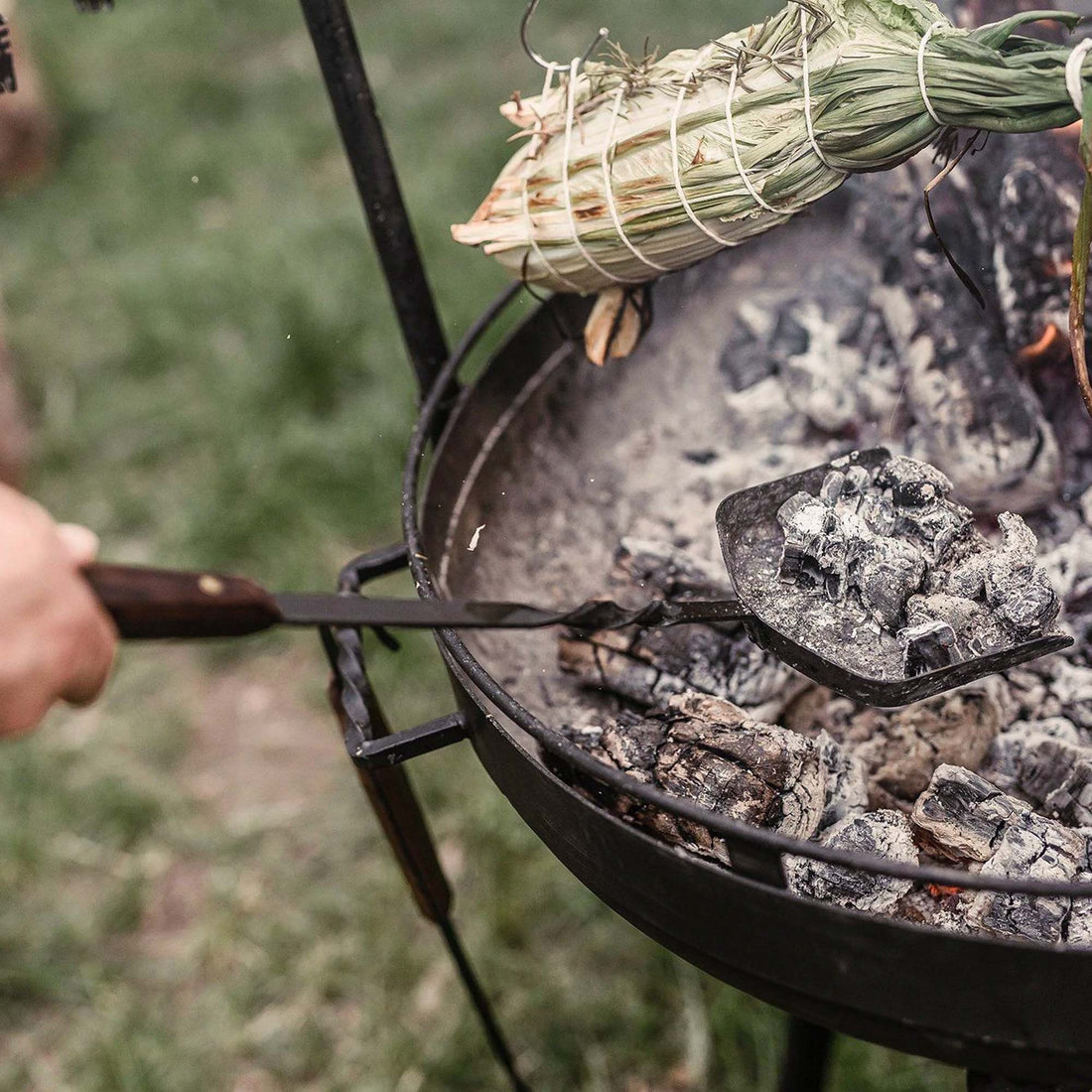 Cowboy Grill Coal Shovel